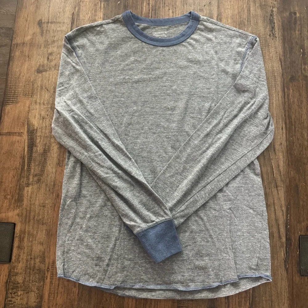 EUC Cremieux Long Sleeve Ringer Tee S Gray‎